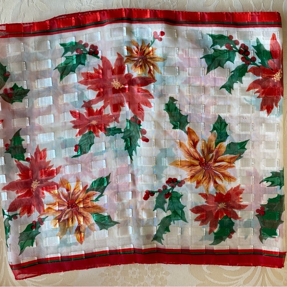 NWOT Vintage Holiday Scarf - Picture 9 of 11